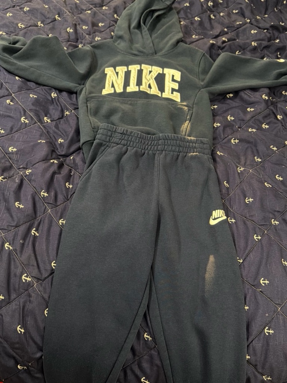 Nike Kids Dark Green Hooded Sweatshirt & Joggers Set - Green
